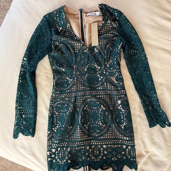 Long Sleeve Crochet Lace Dress - Picture 1 of 9